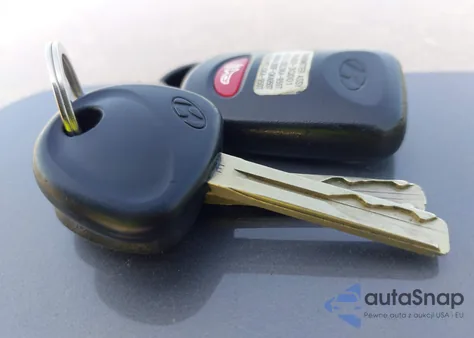 2011 Hyundai Sonata Gls z USA, uszkodzony, nr VIN 5NPEB4ACXBH249640